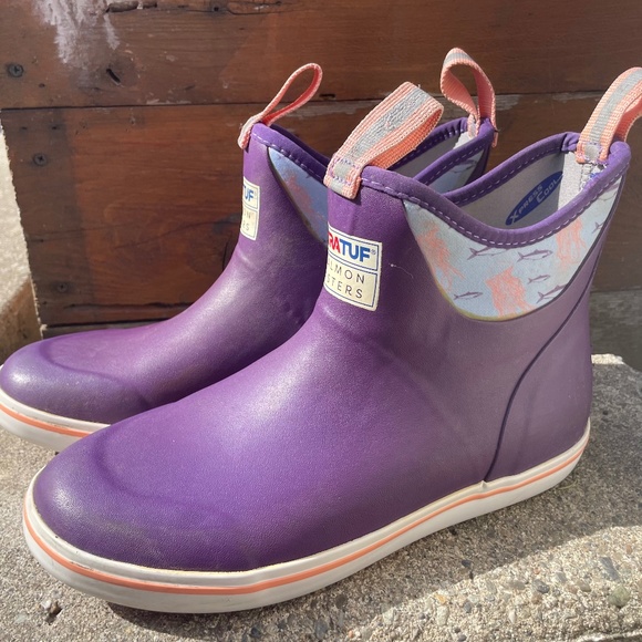 XTRATUF Salmon Sisters 6" Ankle waterproof Deck Boots Purple Women’s Size 8 - Picture 1 of 6